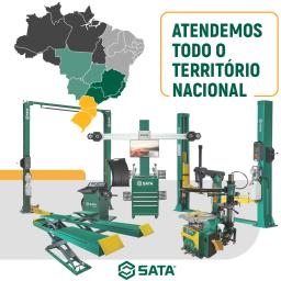 Capa para Catálogo com imagem do mapa do Brasil e equipamentos automotivos com texto "Atendemos todo o território Nacional"